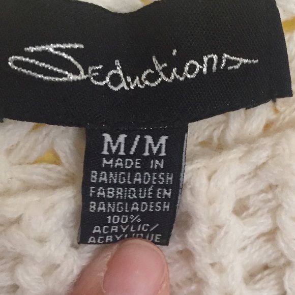 Seductions  Open Knit Ladies Sweater - Picture 2 of 5